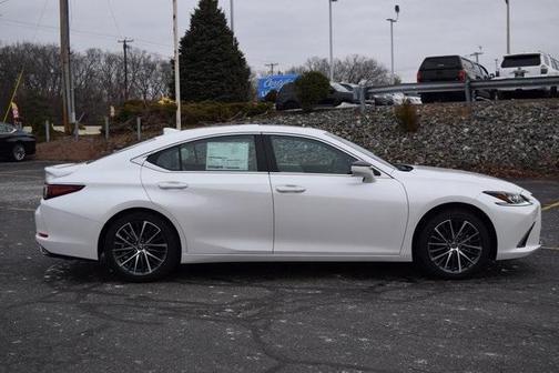 2025 Lexus ES 350 Base