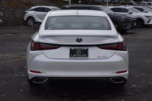 2025 Lexus ES 350 Base