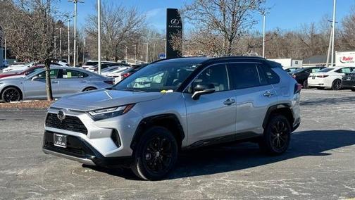2025 Toyota RAV4 Hybrid XSE