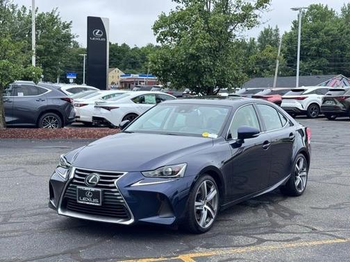 2018 Lexus IS 300 Base