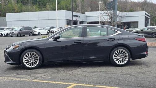 Caviar 2023 Lexus ES 300h Luxury