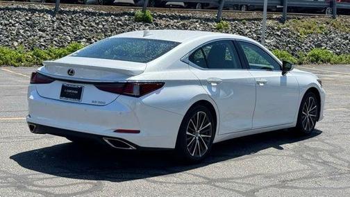 Eminent White Pearl 2023 Lexus ES 350 350
