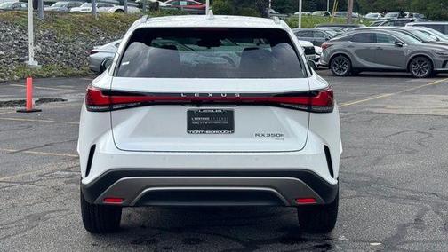 Eminent White Pearl 2026 Lexus RX 350h Premium
