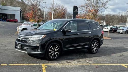2019 Honda Pilot Touring 8-Passenger