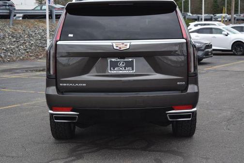 Dark Mocha Metallic 2021 Cadillac Escalade ESV Premium Luxury