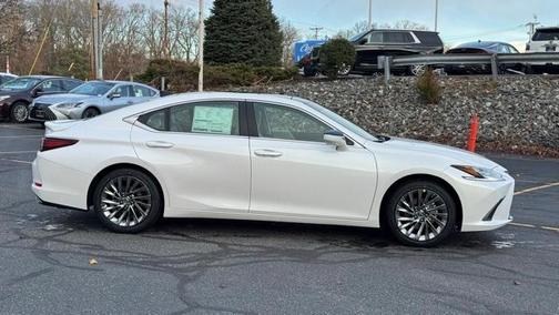 2025 Lexus ES 350 Ultra Luxury