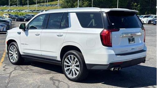 White Frost Tri-Coat 2023 GMC Yukon Denali
