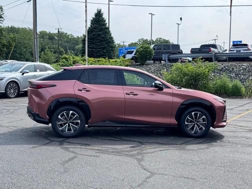 2025 Lexus RZ 450e Premium