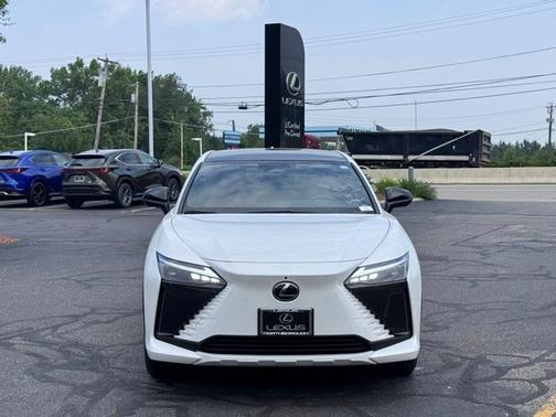 2025 Lexus RZ 450e Premium