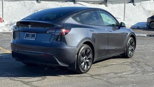 2024 Tesla Model Y Long Range