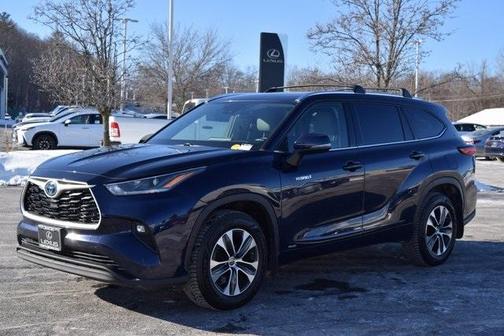 2021 Toyota Highlander Hybrid XLE