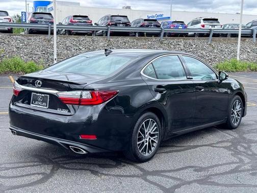 2016 Lexus ES 350 Base