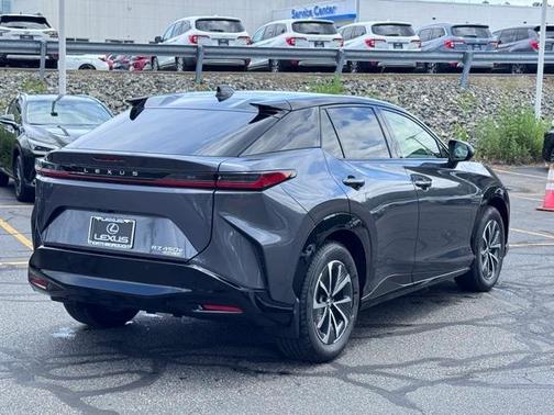 2025 Lexus RZ 450e Premium