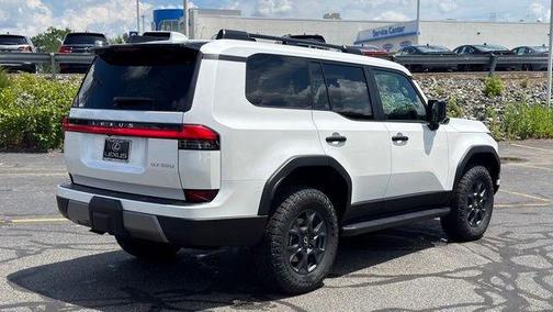 Eminent White Pearl 2026 Lexus GX 550 Overtrail