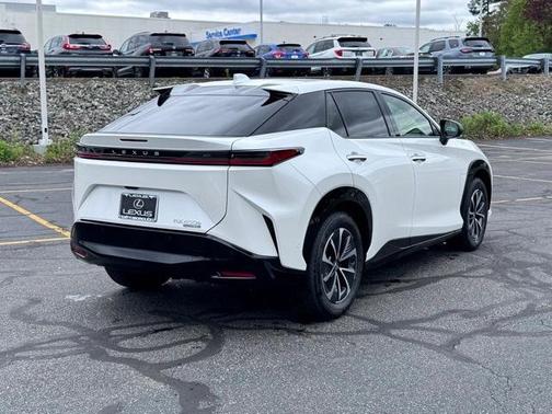 2025 Lexus RZ 450e Premium