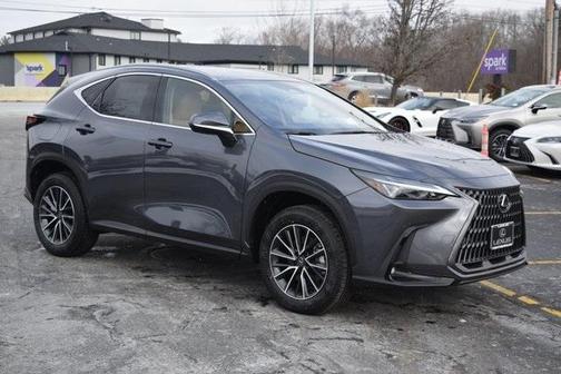 2026 Lexus NX 450h+ Luxury