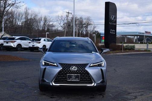 2026 Lexus UX 300h