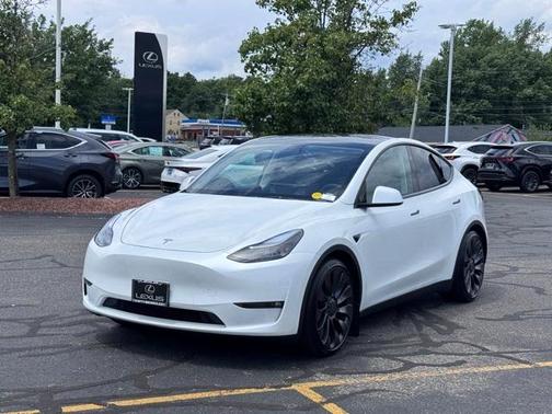 2025 Tesla Model Y Performance