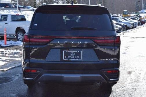 2026 Lexus LX 700h Luxury
