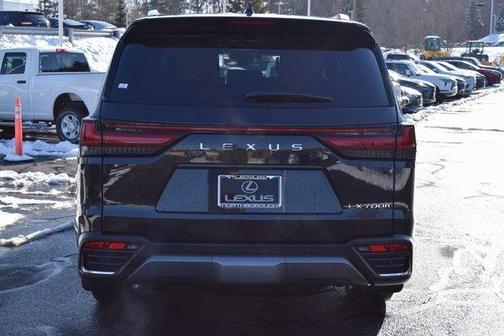 2026 Lexus LX 700h Luxury