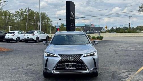 Iridium 2026 Lexus UX 300h