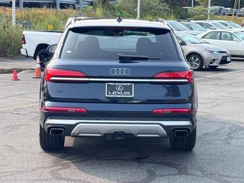 2025 Audi Q7 55 Prestige