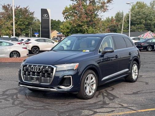 2025 Audi Q7 55 Prestige