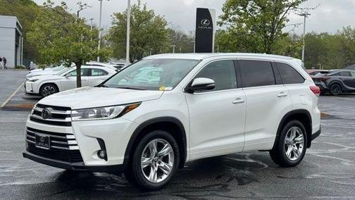 Blizzard Pearl 2019 Toyota Highlander Limited