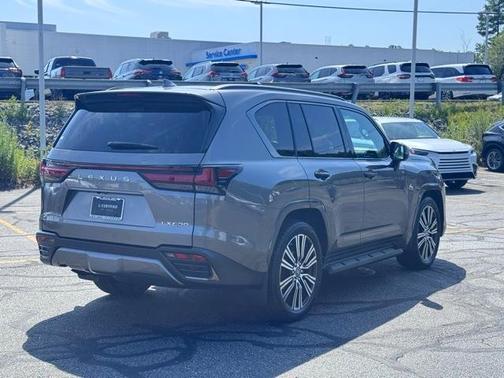2023 Lexus LX 600 Luxury