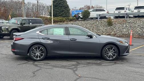 2025 Lexus ES 350 Base