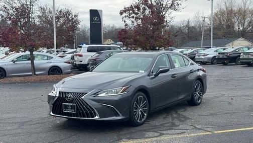 2025 Lexus ES 350 Base