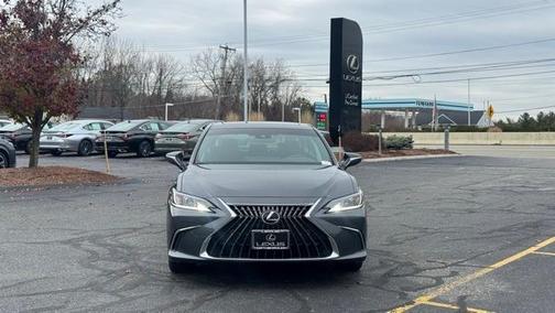 2025 Lexus ES 350 Base