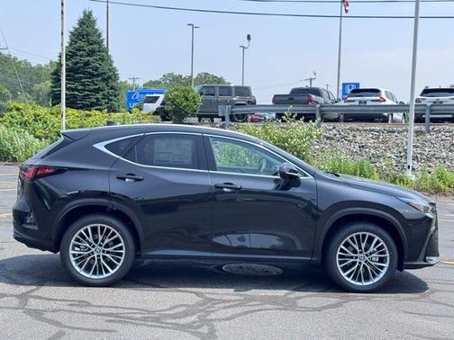 2025 Lexus NX 350 Premium
