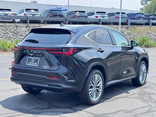 2025 Lexus NX 350 Premium