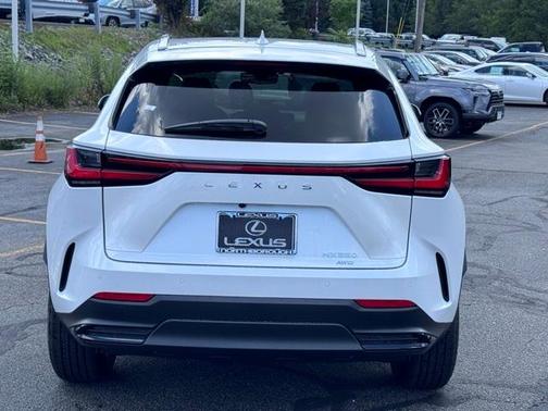 2025 Lexus NX 350 Premium