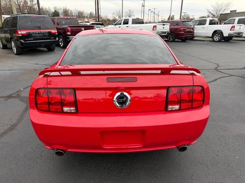 2006 Ford Mustang GT Premium