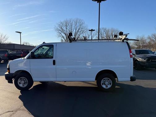2020 Chevrolet Express 2500 RWD 2500 135''