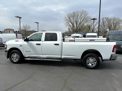 2021 RAM 2500 Tradesman 4x2 Crew Cab 8' Box