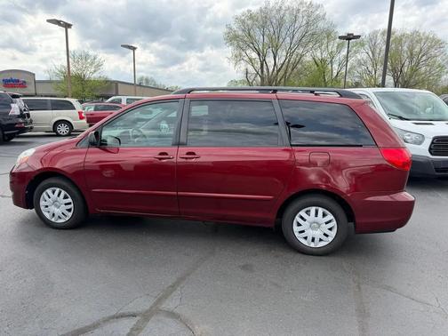 2008 Toyota Sienna CE
