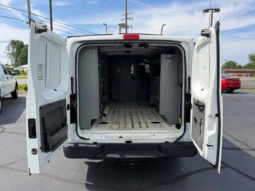 White 2018 Nissan NV Cargo NV1500 SL V8