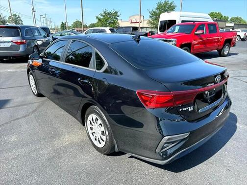 2021 Kia Forte FE