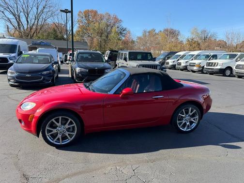 2006 Mazda MX-5 Miata 2dr Conv 3rd Generation Limited