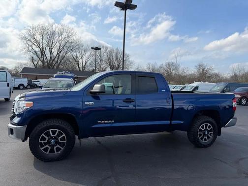 2014 Toyota Tundra SR5