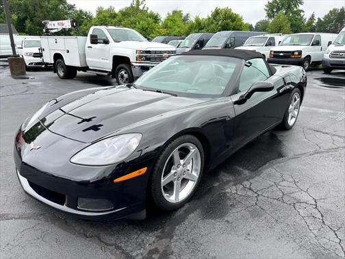 2005 Chevrolet Corvette Base