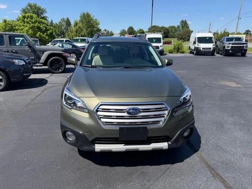 Green 2015 Subaru Outback 2.5i Limited