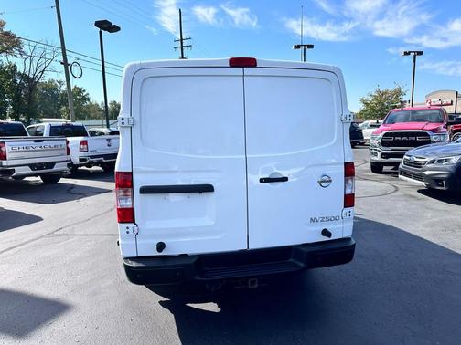 2020 Nissan NV Cargo NV2500 HD SV V8