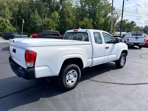 2016 Toyota Tacoma Base