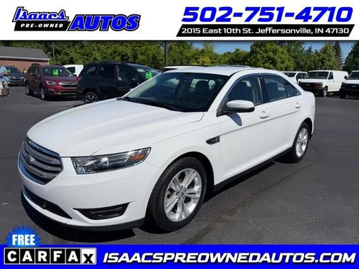 White 2017 Ford Taurus SEL FWD