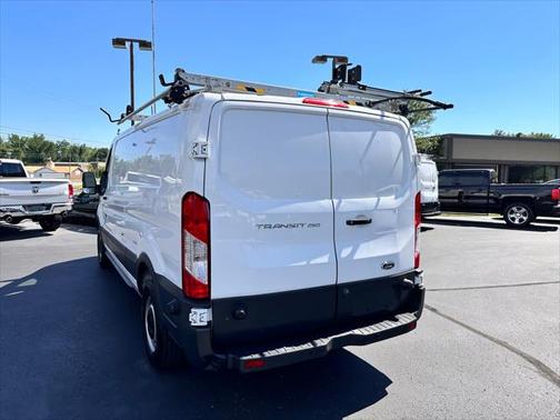 2018 Ford Transit-250 Base
