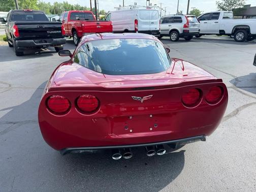 Maroon 2009 Chevrolet Corvette Base